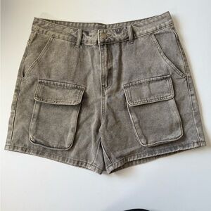 Manfinity Gray Denim men’s Cargo Shorts Size Medium